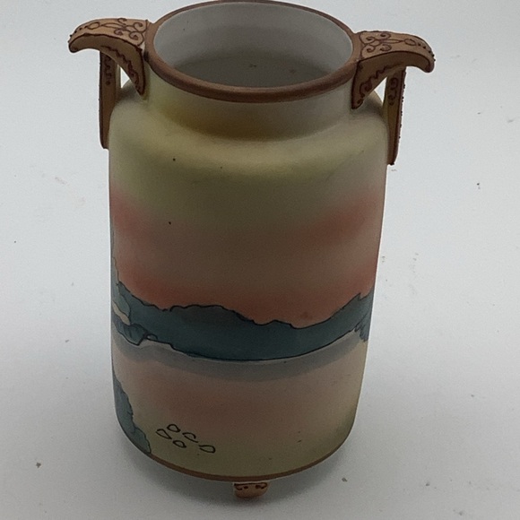 Antique Nippon 5” Hand Painted Footed Vase of Japanese House - Picture 4 of 8